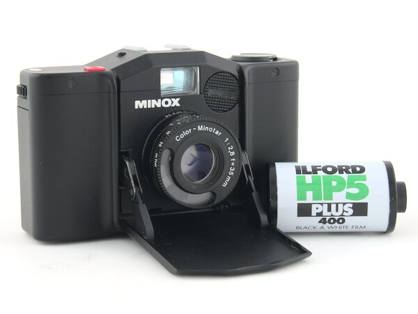 How to Rewind and Remove Film from the Minox 35 EL