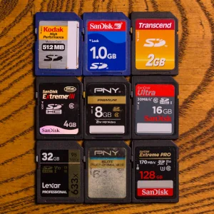 Compatible CompactFlash and SD memory cards for the Canon Powershot lineup of cameras. Canon PowerShot memory cards only used a handful of different types, with most cameras used SD memory cards.