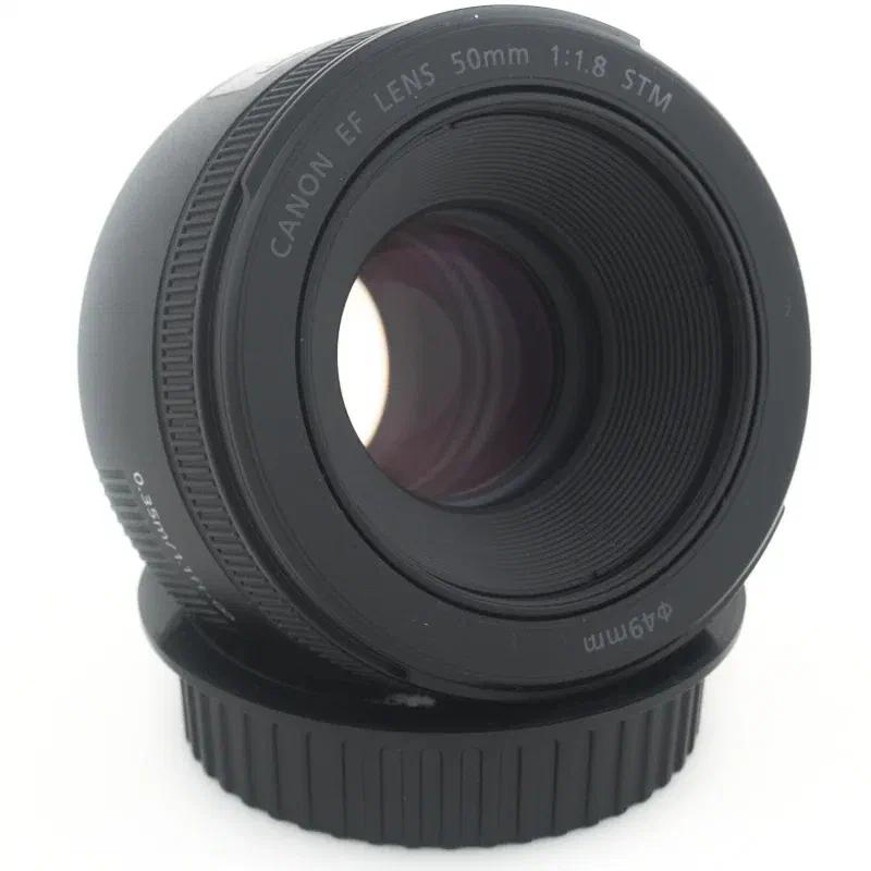Canon EF 50mm f1.8 STM. Canon EF 50mm f1.8 STM.