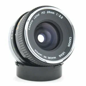 Canon FD 28mm f/3.5 Lens Canon FD 28mm f/3.5 Lens
