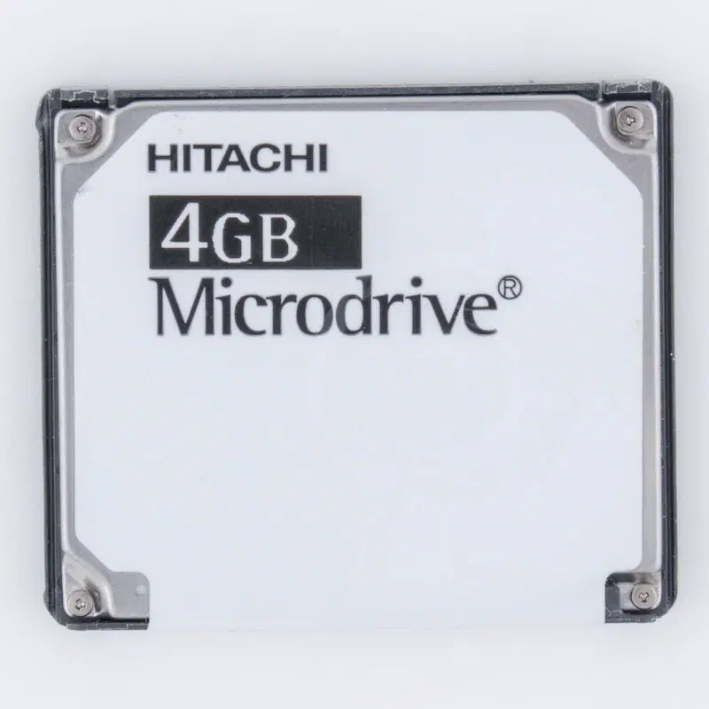 The front of a 4GB Hitachi Microdrive The front of a 4GB Hitachi Microdrive