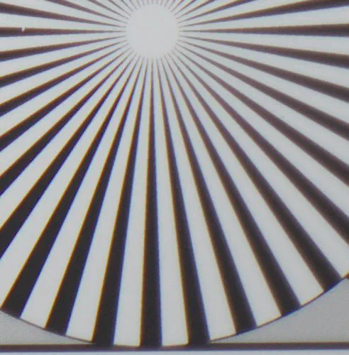 Sample Image Corner Crop at f/3.5 Sample Image Corner Crop at f/3.5