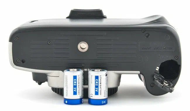 Nikon N65 Batteries CR2 Nikon N65 Batteries CR2