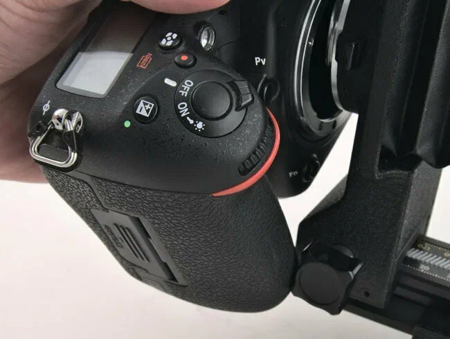 Nikon PB-6 Clearance Problem Nikon PB-6 Clearance Problem