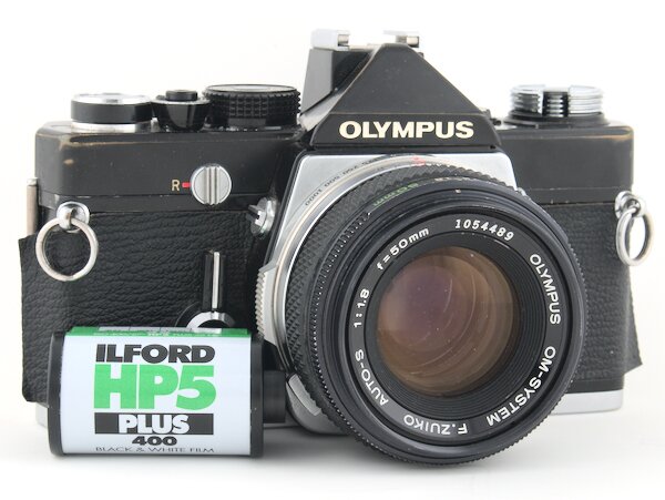 How to Rewind and Remove Film From the Olympus OM-1